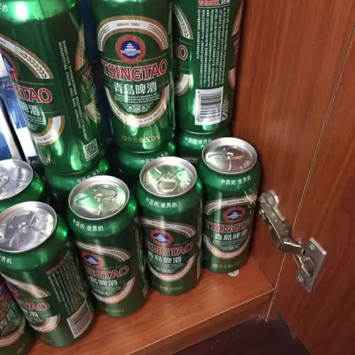 > 青岛啤酒 经典(10度)500ml*12罐商品评价 > 夏天到了该囤点啤酒在.