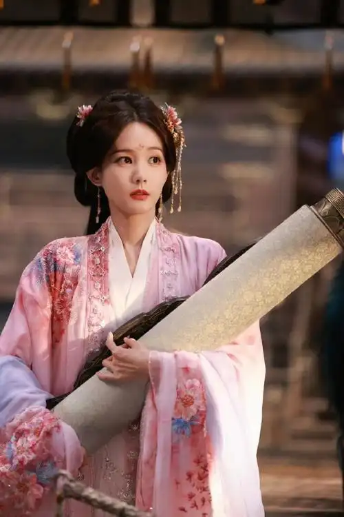 李一桐书卷一梦出妆##李一桐书卷一梦剧照