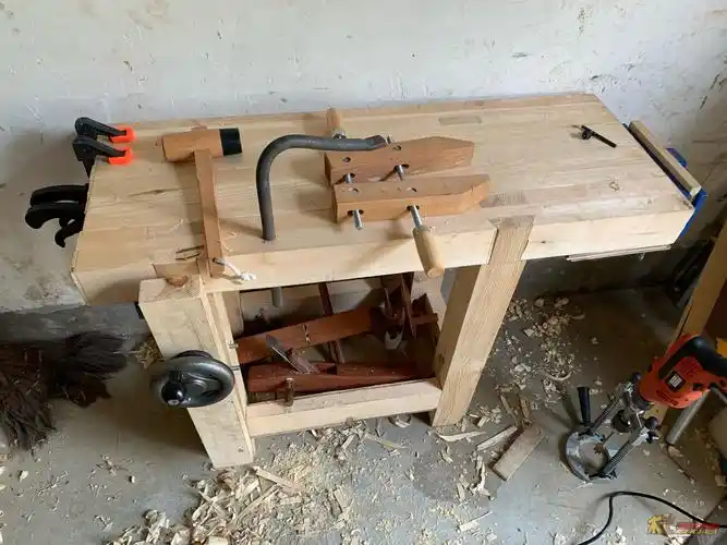 迷你版roubo木工桌