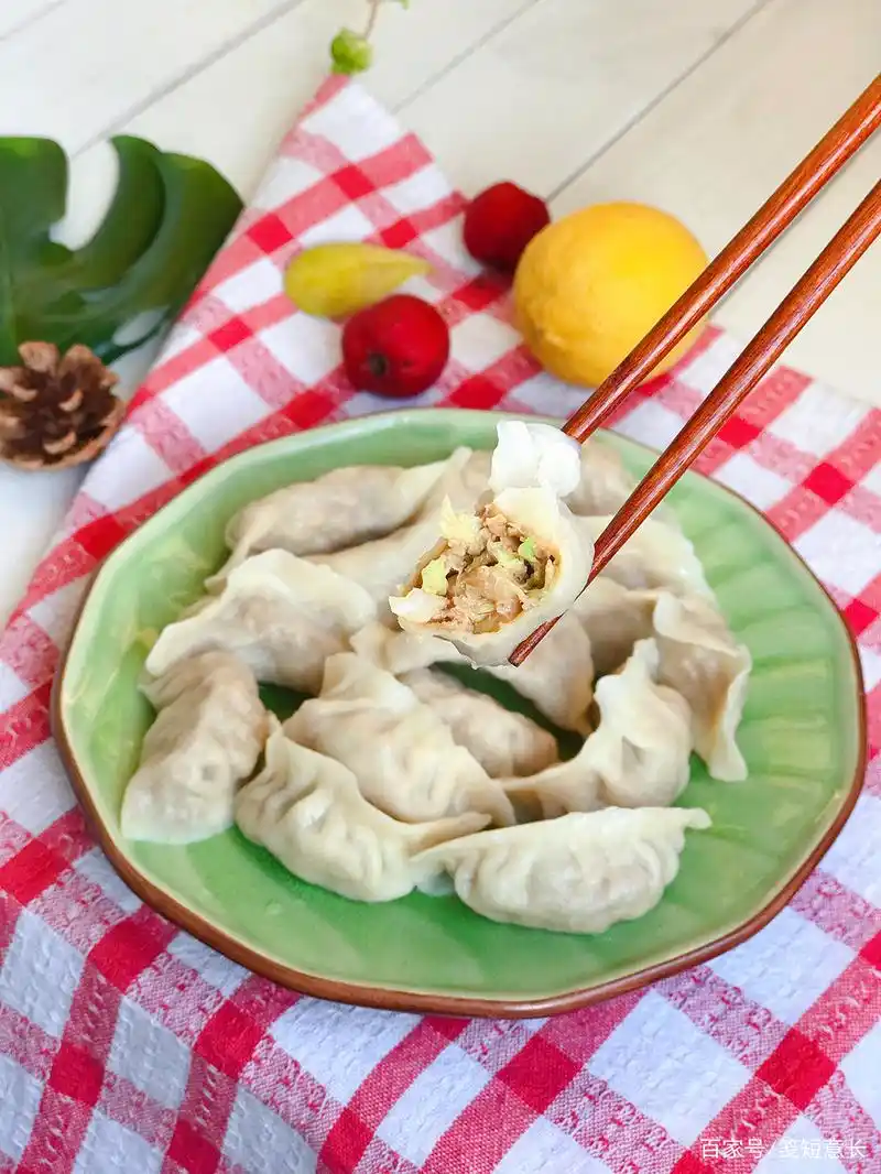 猪肉白菜饺子馅好吃有秘诀,掌握这一步,皮薄馅香,白菜不出汤儿