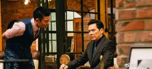 1996年向华强跟北京老炮儿有何恩怨被逼到罗湖连夜逃回香港