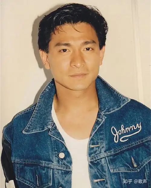 唱十七岁的刘德华今天58岁了