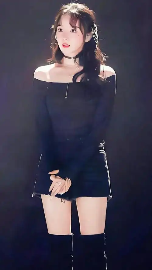 明星美图壁纸陈小纭好身材都是秀出来的