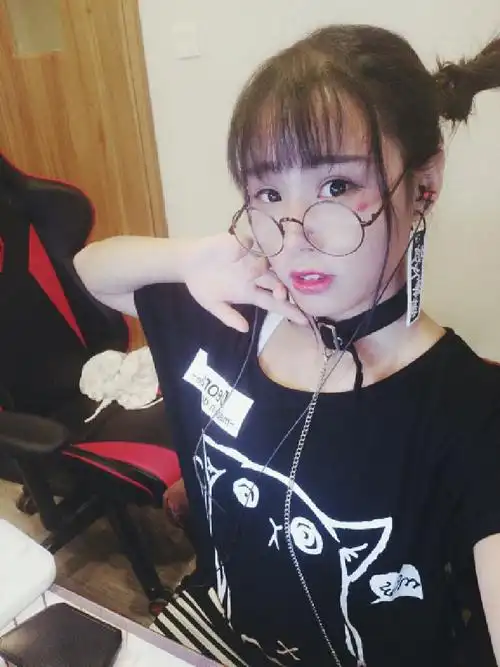 又多了一种新的风格!_玖尾酱的鱼吧_斗鱼鱼吧