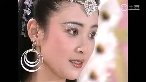 这么多版本的苏妲己,你更喜欢谁?她最经典而她却一直争议不断