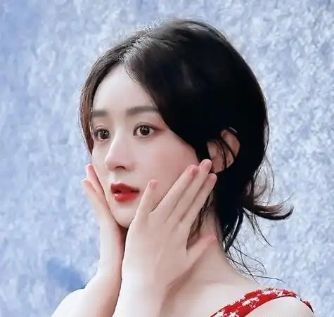 哭上热搜的36岁赵丽颖给所有女演员狠狠地上了一课