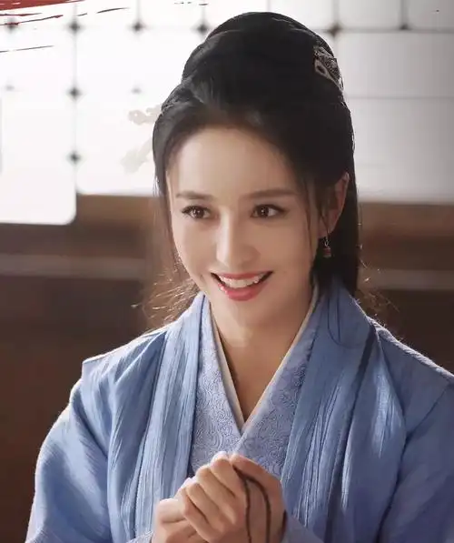 佟丽娅惊艳了时光的古装超美剧照,仙气满满,人比花娇