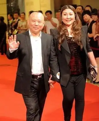 王惠高调表白郭德纲晒老公京剧造型网友猝不及防的狗粮