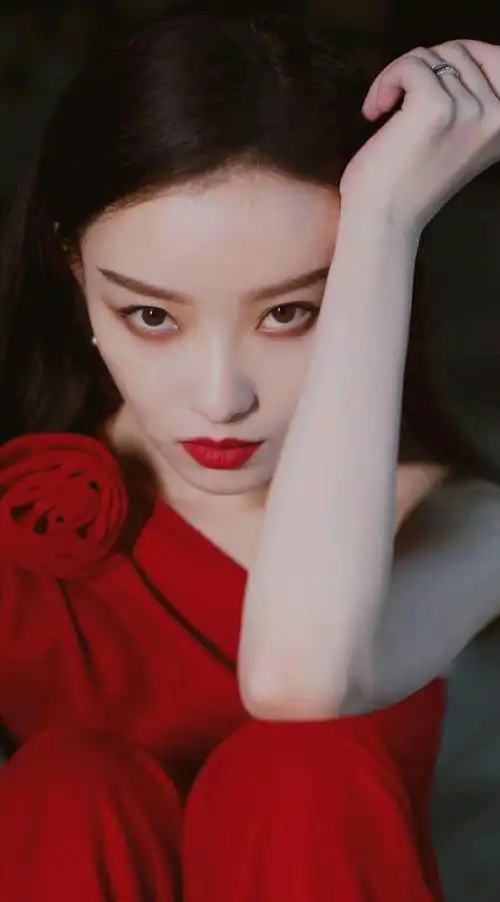 高冷性感倪妮图集