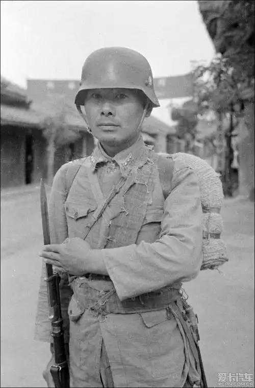 周五终于忙完了 再发老照片 30年代 23第十(70/112)