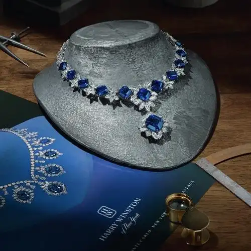 海瑞温斯顿harry winston 推出 royal adornments 高级珠宝系列:王室