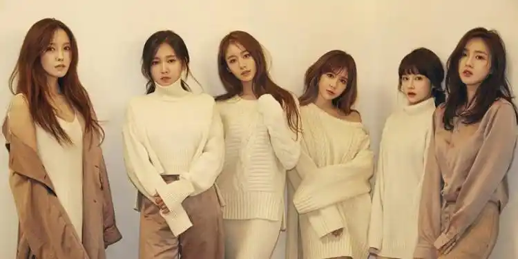 朴素妍现年34岁,2009年作为t-ara成员出道,2017年合同到期后离开该团.