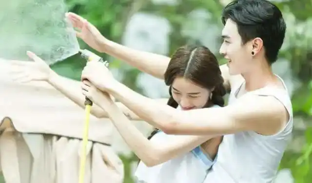 许凯张楠尚食演夫妻身份为前情侣于正还安排5次合作