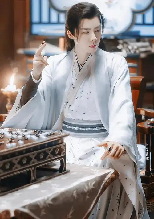 网评陆剧「90后古装美男」10:刘宇宁