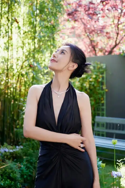 高圆圆1005生日快乐#高圆圆超话@高圆圆生日快乐!@高圆圆工资室