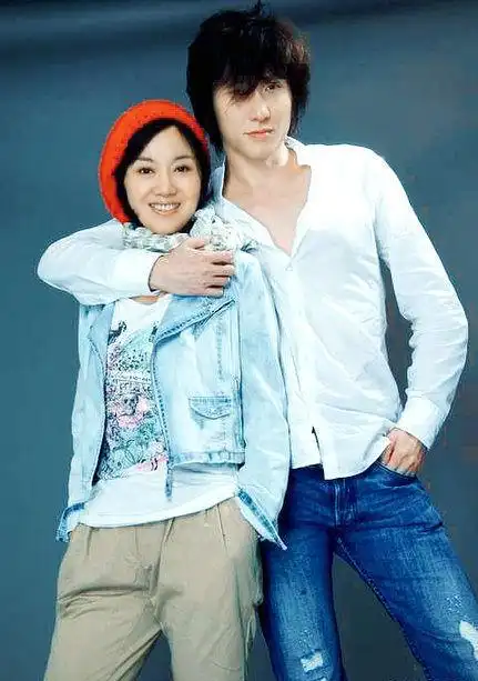 经纪人否认闫妮跟小男友完婚:有人恶意炒作