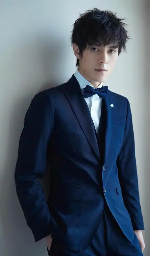 张超中国内地男演员歌手