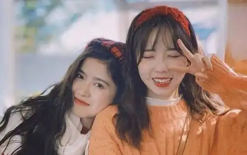 闺蜜拍照姿势可爱又好看