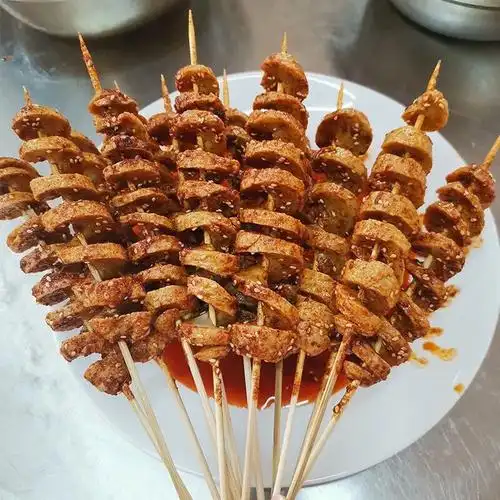 手工面筋串小吃油炸商用家用面筋串半成品30克素食面筋60串加竹签