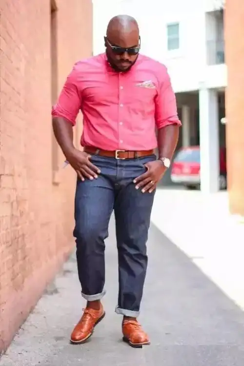 男士牛仔裤搭配什么样的上衣男士牛仔裤潮流穿搭高品质