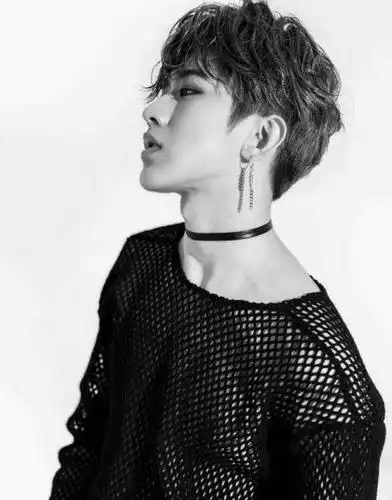 偶像练习生蔡徐坤同款渔网衣在哪买偶像练习生蔡徐坤渔网衣多少钱