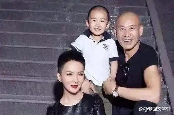 谢兰21岁成名,老公为她做12年丁克,如今家庭事业双丰收