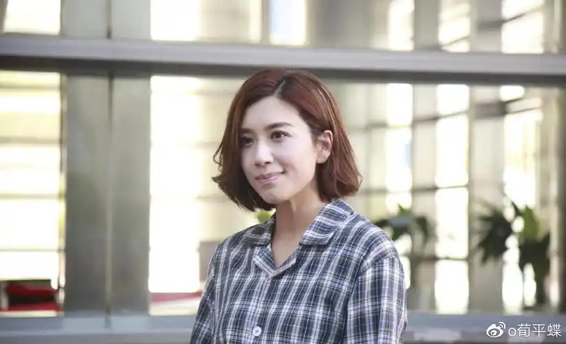 tvb花旦黄智雯被批只懂性感没演技监制力撑她用心演角色