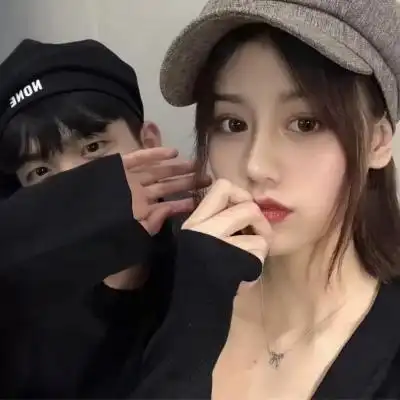 学院风真人情侣头像/陌生人愿你幸福゛