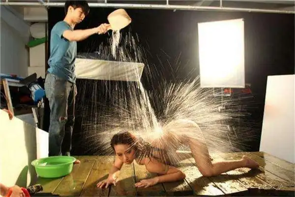 中国十大女人体裸模 苏紫紫知名度超高赵欣颖风格鲜明