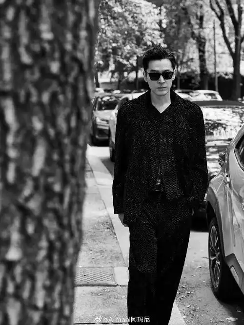 胡歌米兰阿玛尼时装周好帅,神图!