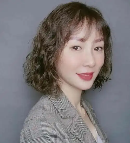 港风慵懒大波浪卷发图片,港风复古卷发中长发照片