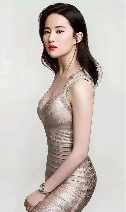 刘亦菲,肩型是缺点还是优点?_直角_感觉_肩膀