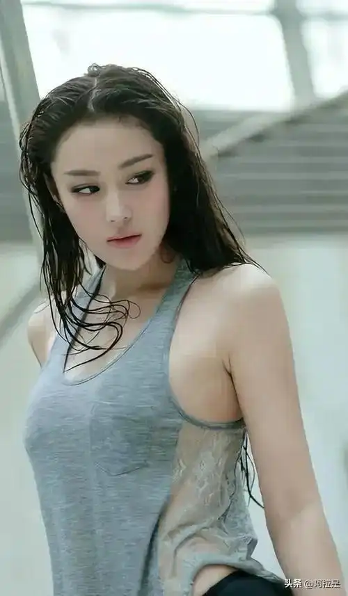 人间胸器最美李莫愁张馨予一个性格百变的魔女