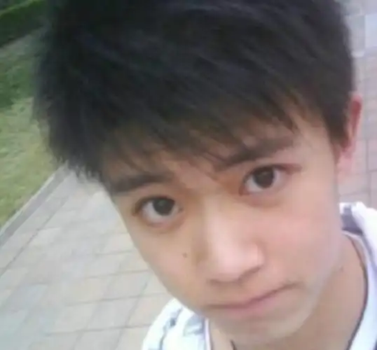 流量男明星出道前,其实已经帅出圈了