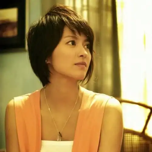 梁咏琪初恋回忆里的短发女生