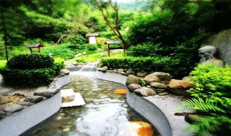 温泉之乡宜春天沐温泉(富硒温泉 不去可退)