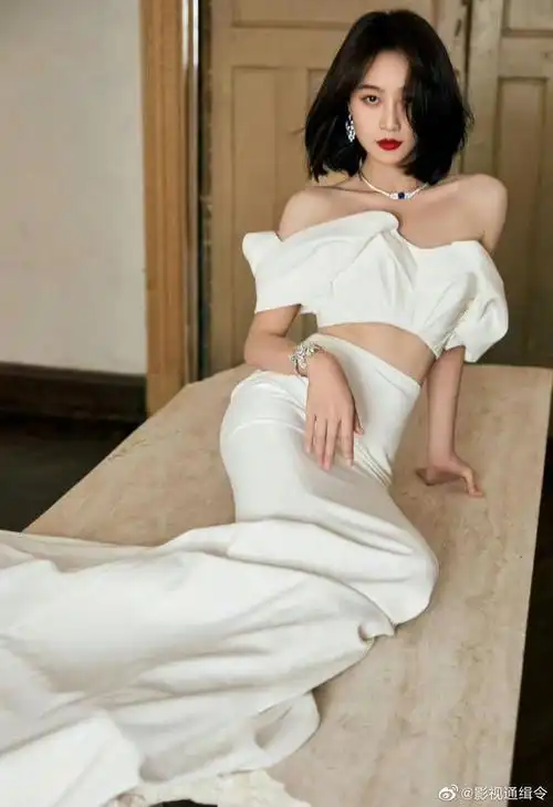 自律美女谁不爱蓝盈莹的身材好绝