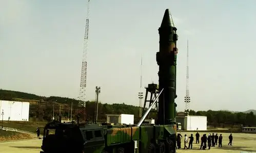 图为中个东风26导弹