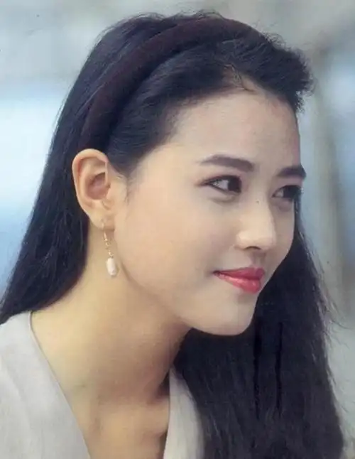 童年女神周海媚到底有多美多图