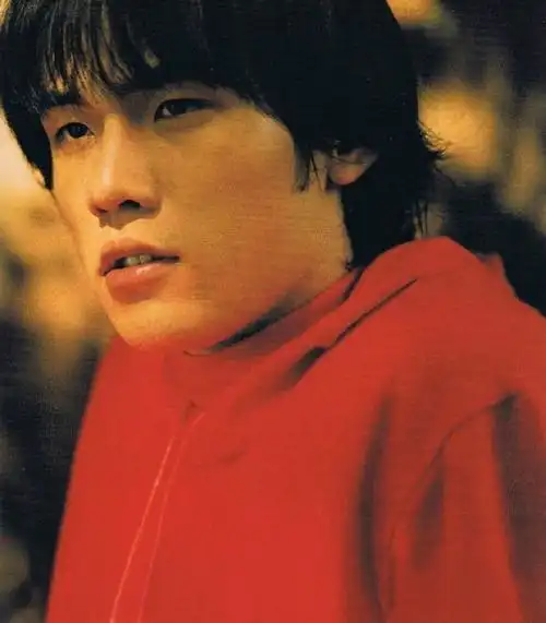 周杰伦早期有哪些好看的照片? - 知乎