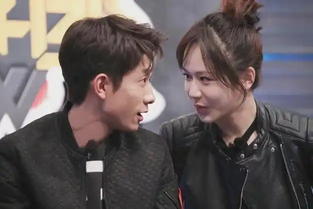 杨紫突然官宣,张一山点赞上热搜!网友:恭喜,这一天终于来了!