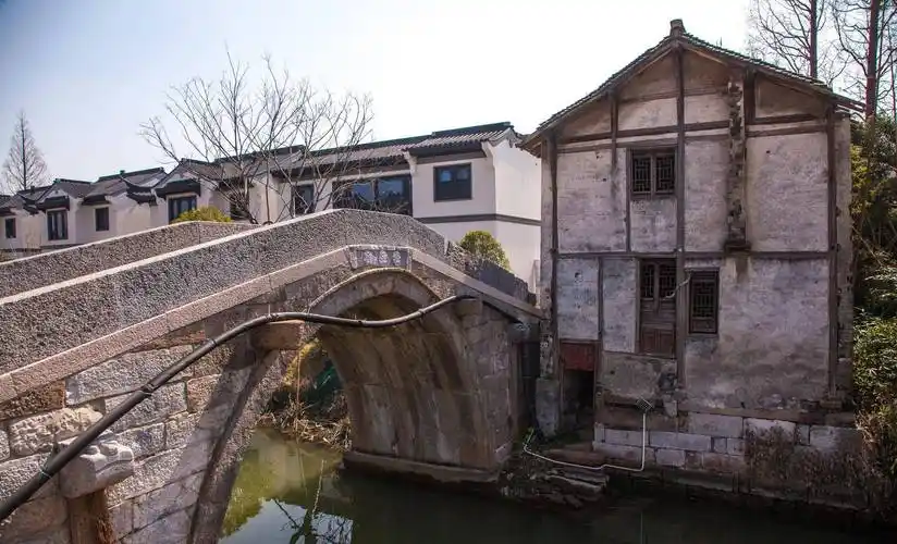 最新的上海古镇,1庙1古宅4古桥外,均为新建,上海青浦章堰古镇