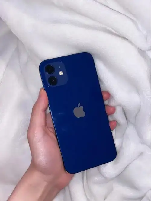 iphone 12的盒子只有之前的一半,一开始收到以为收到了个假手机哈哈