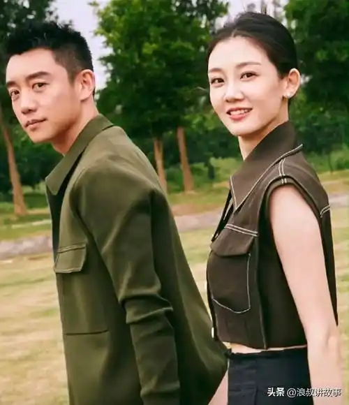 郑恺深夜现身酒吧!整个人满脸通红,与苗苗婚姻遭质疑_生活_网友_行为