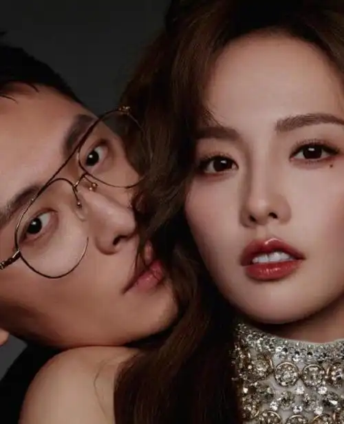 张嘉倪老公(张嘉倪与老公拍大片)_可可情感网