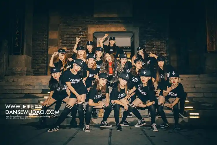 学跳爵士舞的舞蹈要求 爵士舞教练培训