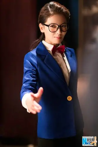 刘涛柯南造型变身侦探 被赞萌感十足