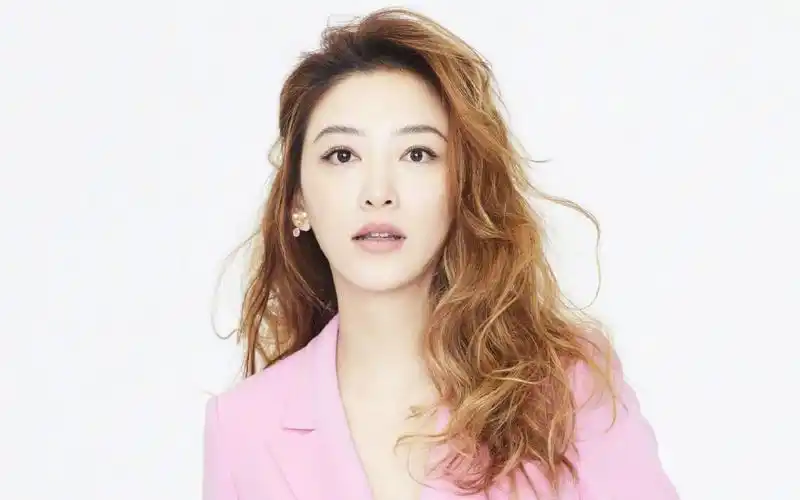 应采儿写真桌面壁纸28