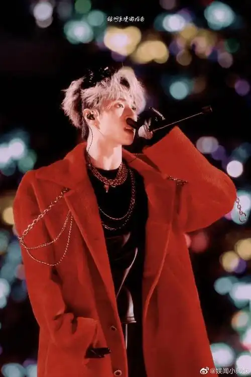 严浩翔h舞台ending是自己设计的##严浩翔演唱会自己设计的ending