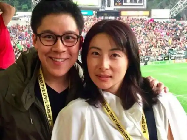 郭晶晶结婚父母坐不上主桌,拒绝千万彩礼,她父母有多清醒|婚宴|婚礼